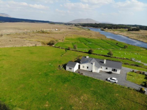 Lake View House